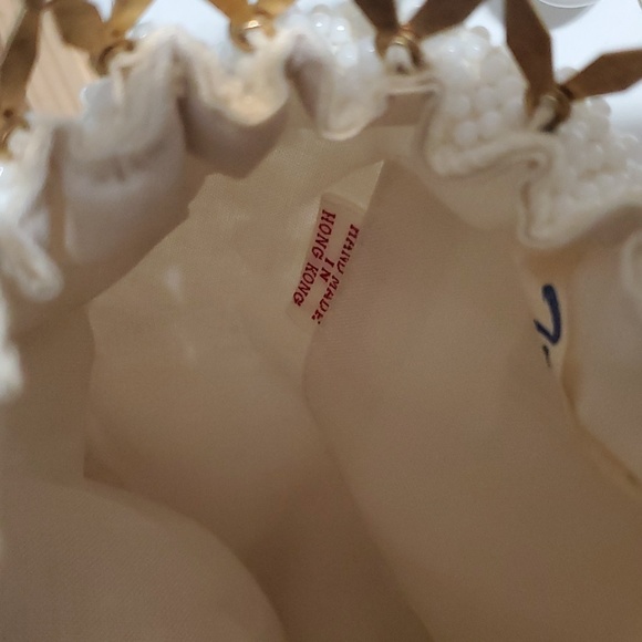 Hand Bag Faux Pearls Clutch Mini Bag in Cream - Picture 14 of 17